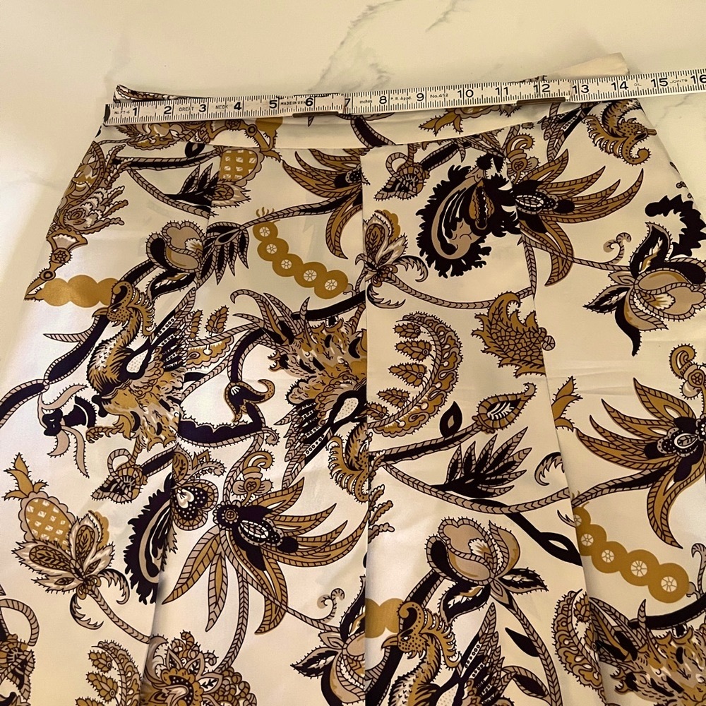 Old Navy Silk Pleated Skirt - Picture 9 of 14